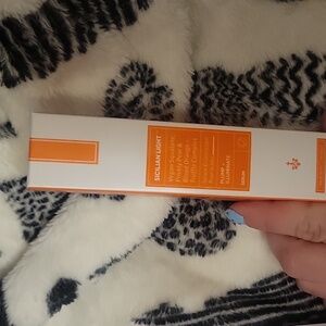 NWT skin&co Sicilian light serum